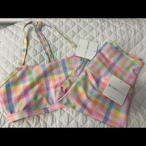 BEYOND YOGA CROP TOP & SHORTS SET